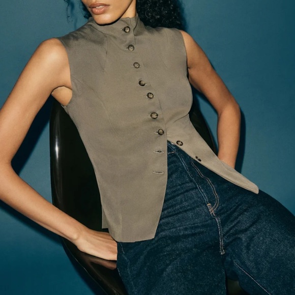 Reformation Tops - Reformation Lottie Vest Poppyseed